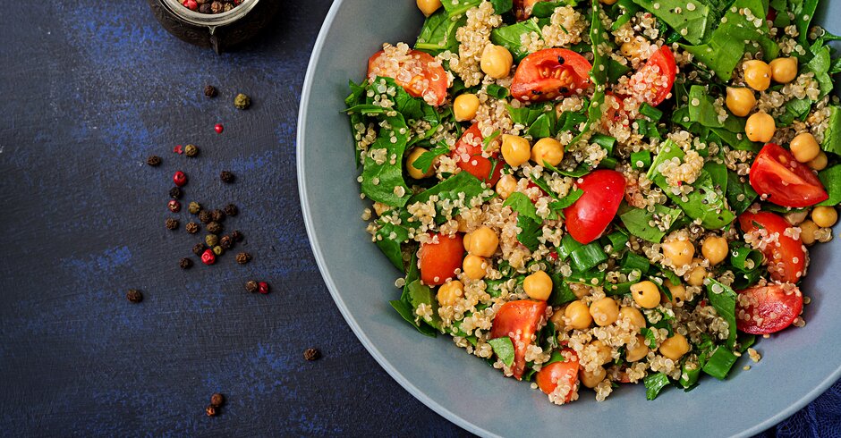 Quinoa mit buntem Gemüse