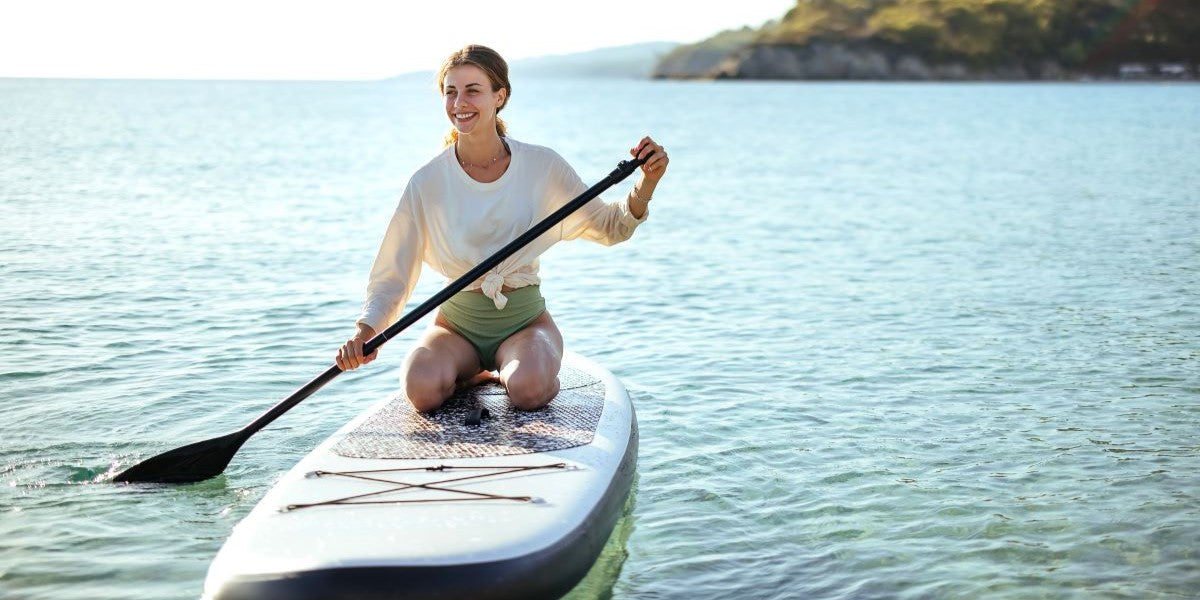 Abkühlung gefällig? Sportarten, die dich bei Hitze erfrischen