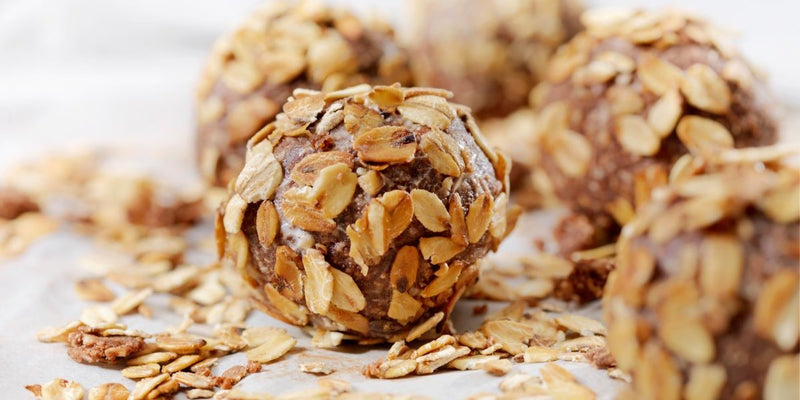 Basische Energiekugeln Cashew-Aprikose