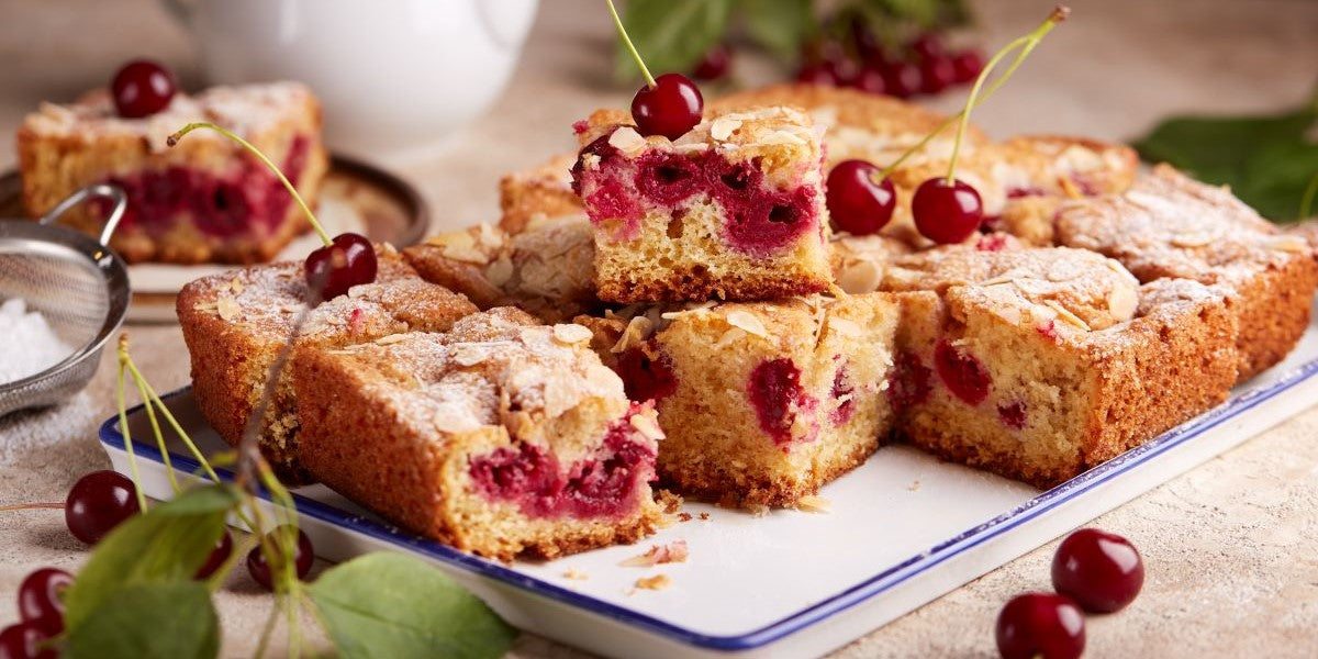 Kirsch-Joghurtschnitten mit Chiasamen