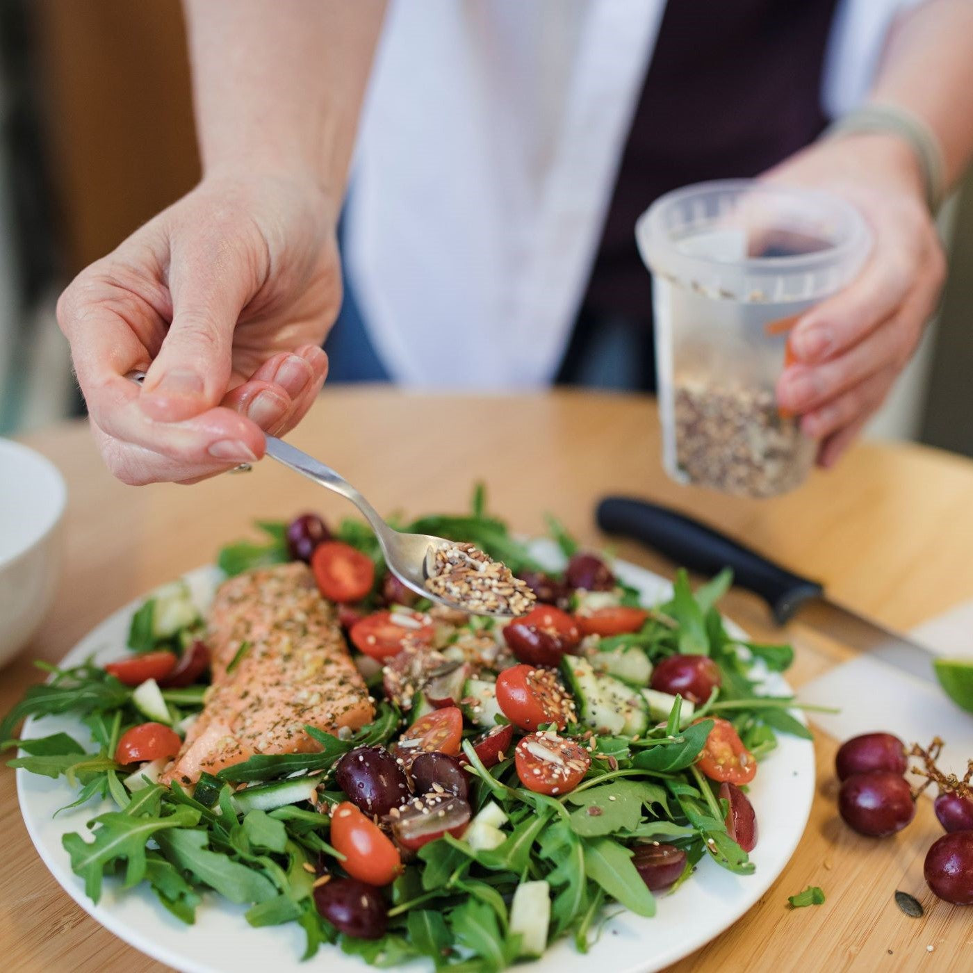 Zubereitung eines basischen Salats